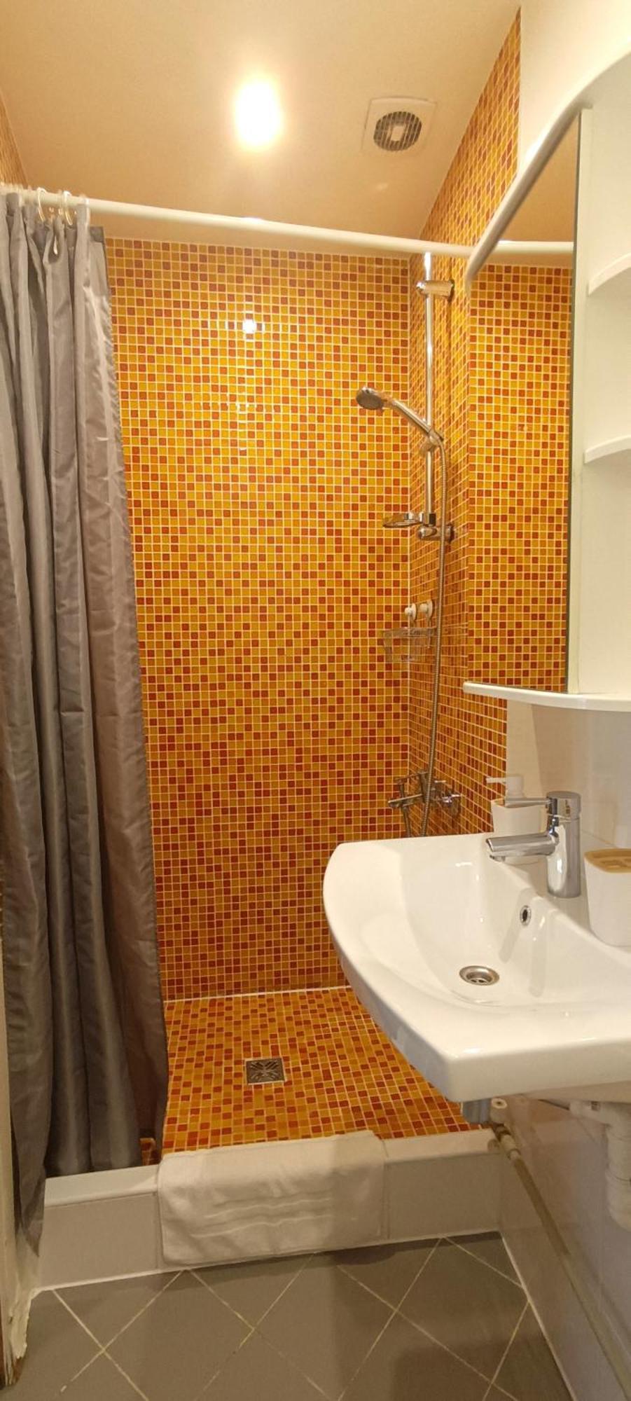 Old Town 2 Bedroom Apartment Near Dome Square & Scenic Waterfront 리가 외부 사진
