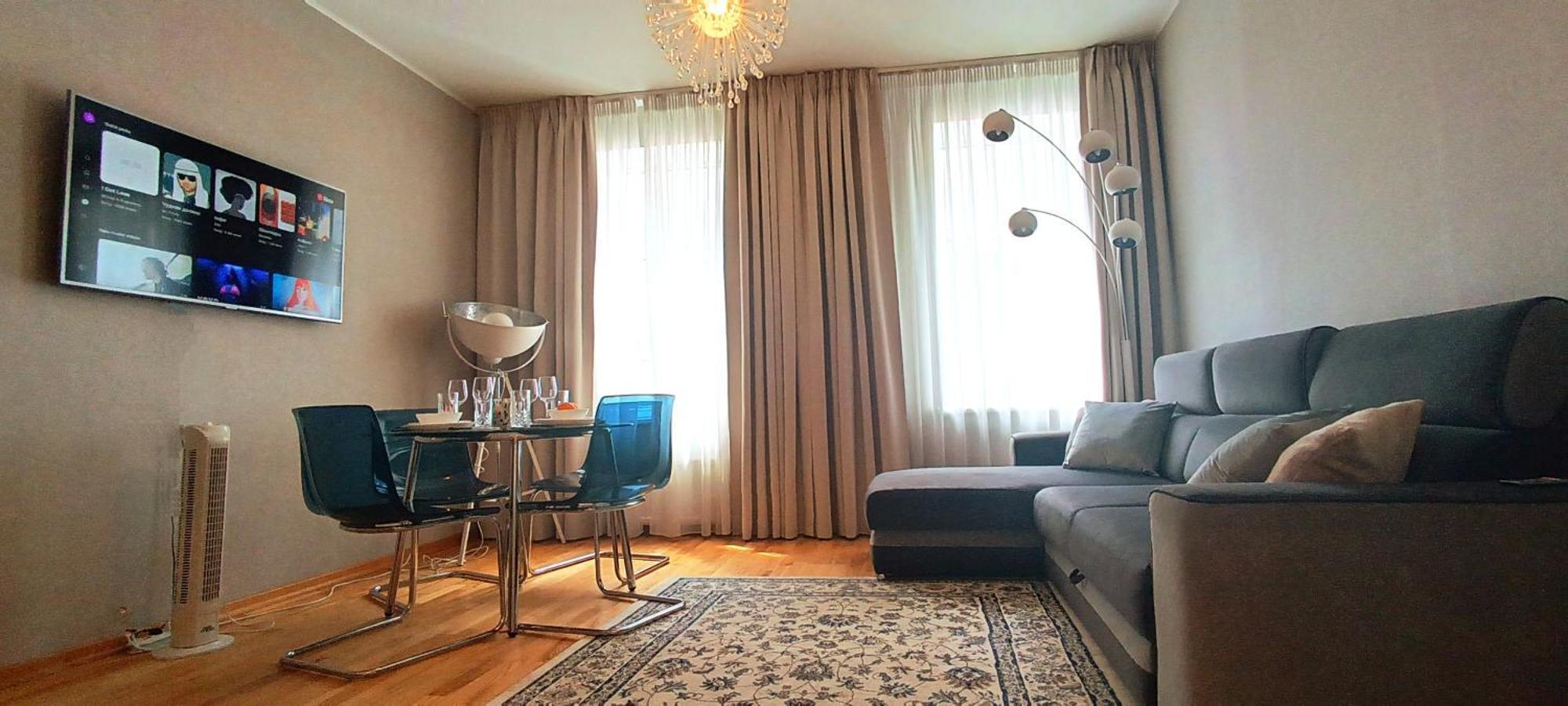 Old Town 2 Bedroom Apartment Near Dome Square & Scenic Waterfront 리가 외부 사진